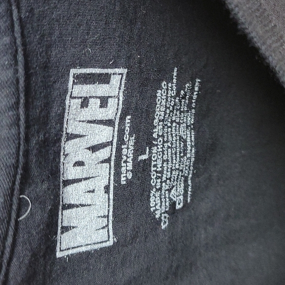 Marvel Deadpool men's large shirt EUC - Picture 3 of 4